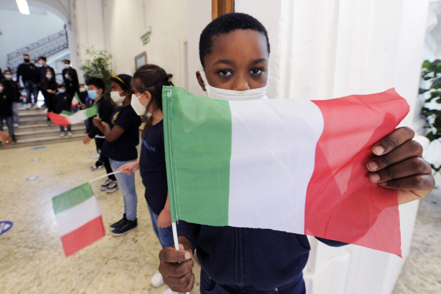 Ius-scholae Lo ius scholae resiste agli assalti di Lega e FdI: respinti 40 emendamenti soppressivi