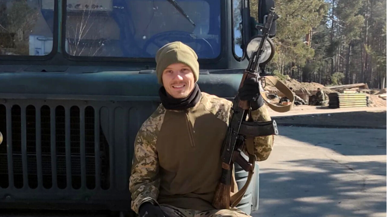 Ucraina, Ivan Luca Vavassori è vivo ma con il suo team è circondato dai soldati russi