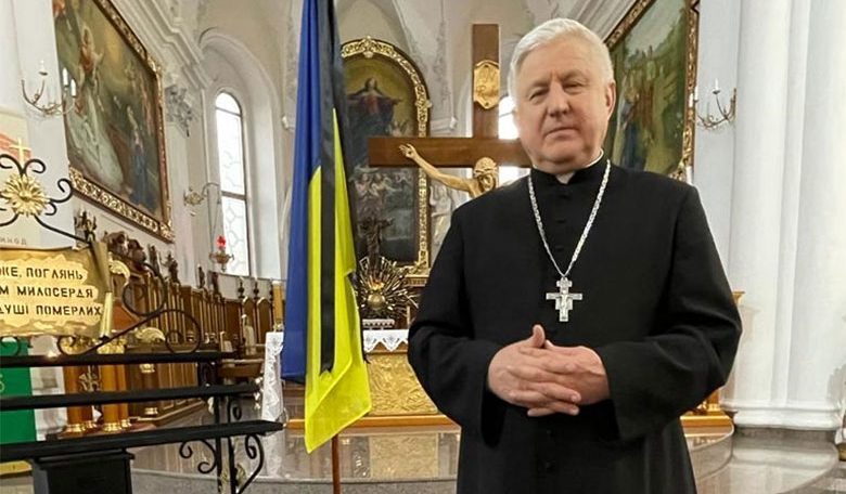mons Ucraina, il vescovo di Odessa: "Non è possibile negoziare con la Russia, non penso che Putin ascolti il Papa"