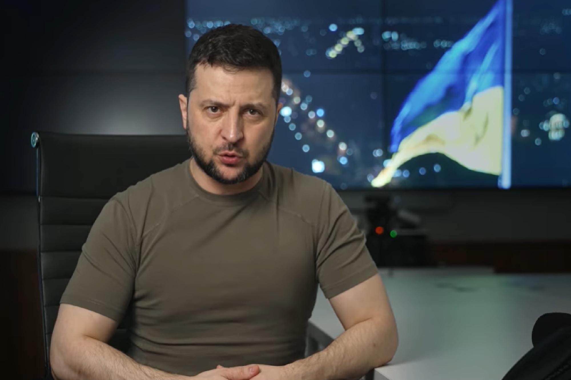 Ucraina, Zelensky apre alla pace: “Sì alla Crimea e al ritorno della situazione pre 23 febbraio”