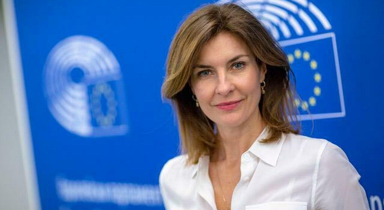Ilaria Salis, Moretti (Pd): "Incomprensibile il silenzio di Giorgia Meloni, si attivi con Orban per liberarla"