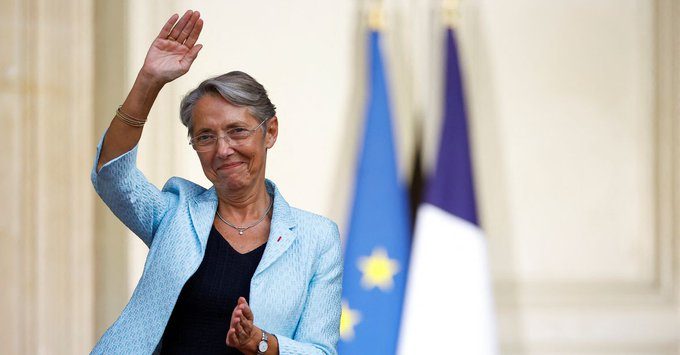 Elisabeth Borne Chi è Elisabeth Borne: dopo 30 anni la Francia avrà una donna primo ministro