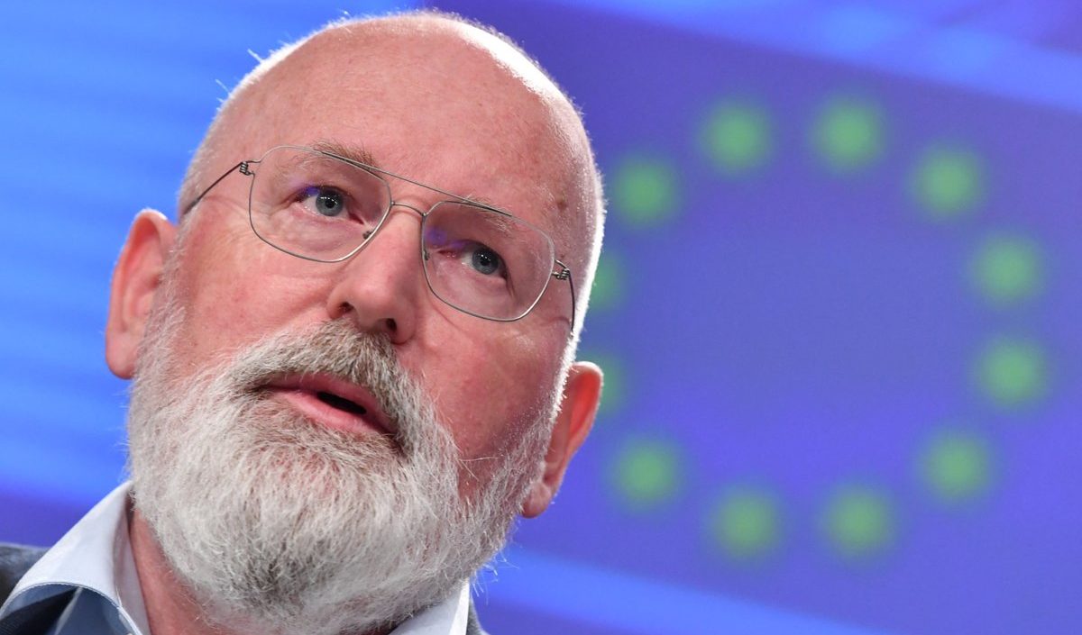 Timmermans: "Putin più debole dall'inizio della guerra, in Russia le cose stanno cambiando ma..." Timmermans: "Putin più debole dall'inizio della guerra, in Russia le cose stanno cambiando ma..."