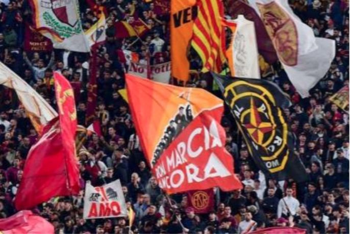 Curva-sud Fascisti giallorossi, Miccoli (Pd): “Via dalla Curva Sud la bandiera che inneggia alla Marcia su Roma”
