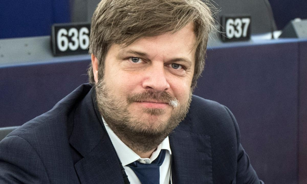 Majorino (Pd): "L'Italia è infiltrata dal regime di Putin e Salvini è politicamente il primo degli utili idioti"