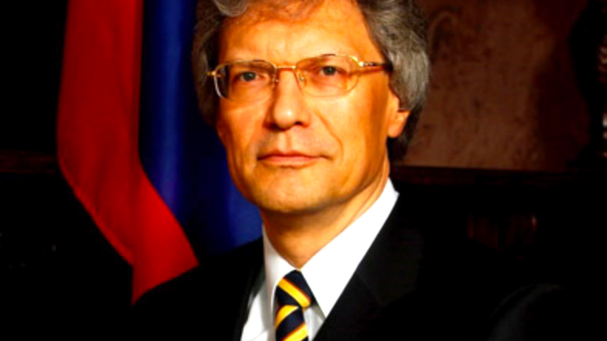 sergei-razov "Dritto e rovescio", questa sera alle 21.25 su Rete 4: l'ambasciatore Sergey Razov ospite di Del Debbio