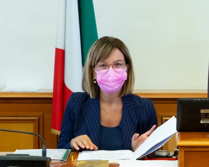 La presidente della Commissione Lavoro, Mura si rivolge al Pd sardo: "Le Regionali sono vicine..."