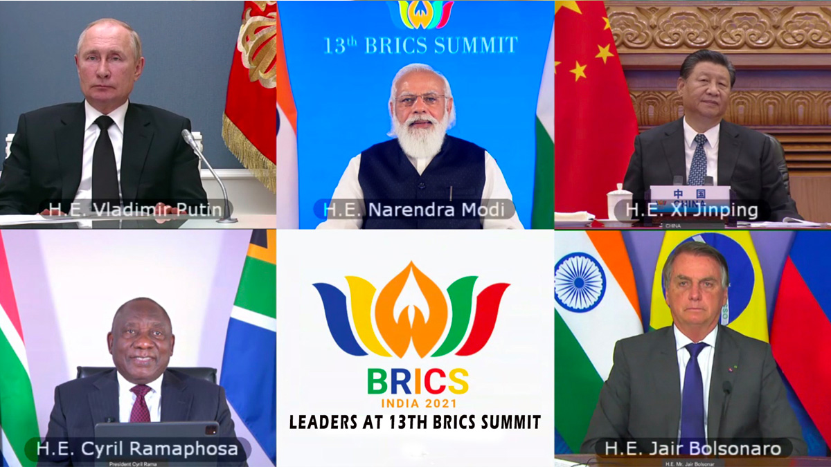 Putin chiama a raccolta i Paesi Brics: "Serve cooperazione contro l'egoismo dell'Occidente"