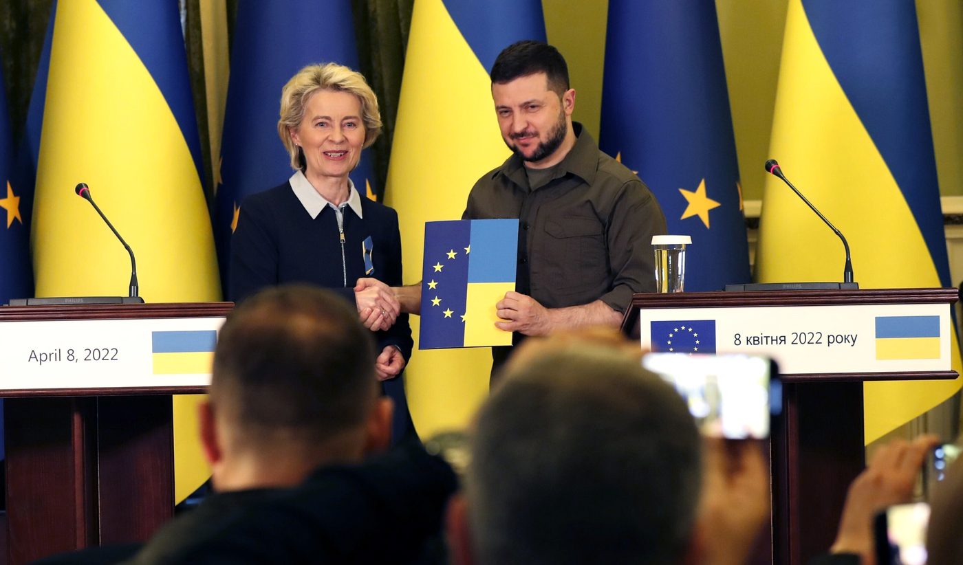 Von der Leyen: "La Ue stanzierà altri 18 miliardi di euro a sostegno dell'Ucraina"