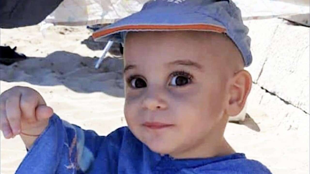 Uccisero il piccolo Evan a forza di botte: ergastolo alla madre e al suo compagno