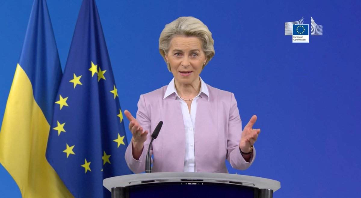 Von der Leyen ottimista sul gas: "Fatti progressi, martedì avremo una proposta" Von der Leyen ottimista sul gas: "Fatti progressi, martedì avremo una proposta"