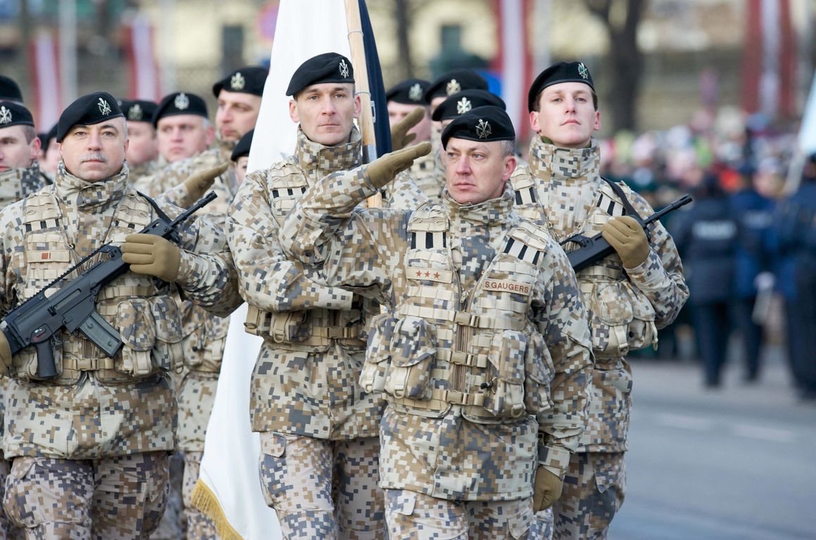 Paura della Russia: in Lettonia servizio di leva per tutti i cittadini tra i 18 e i 27 anni