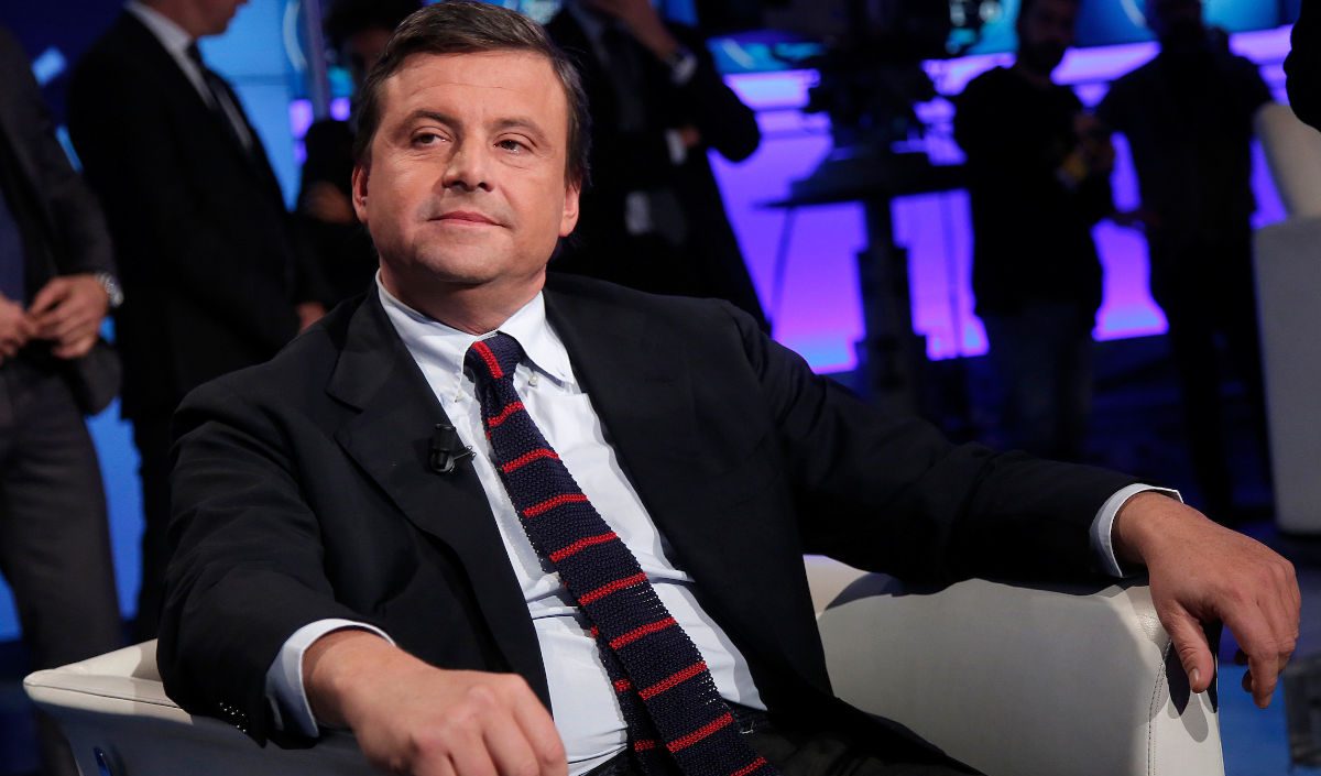 Femminicidi, Calenda: "Il governo Meloni lancia l'ennesimo Piano, è un grave errore" Femminicidi, Calenda: "Il governo Meloni lancia l'ennesimo Piano, è un grave errore"