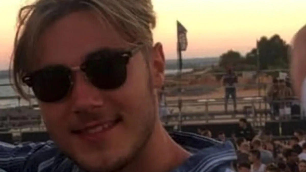 Grecia, ragazzo decapitato dalla pala di un elicottero mentre si scattava un selfie