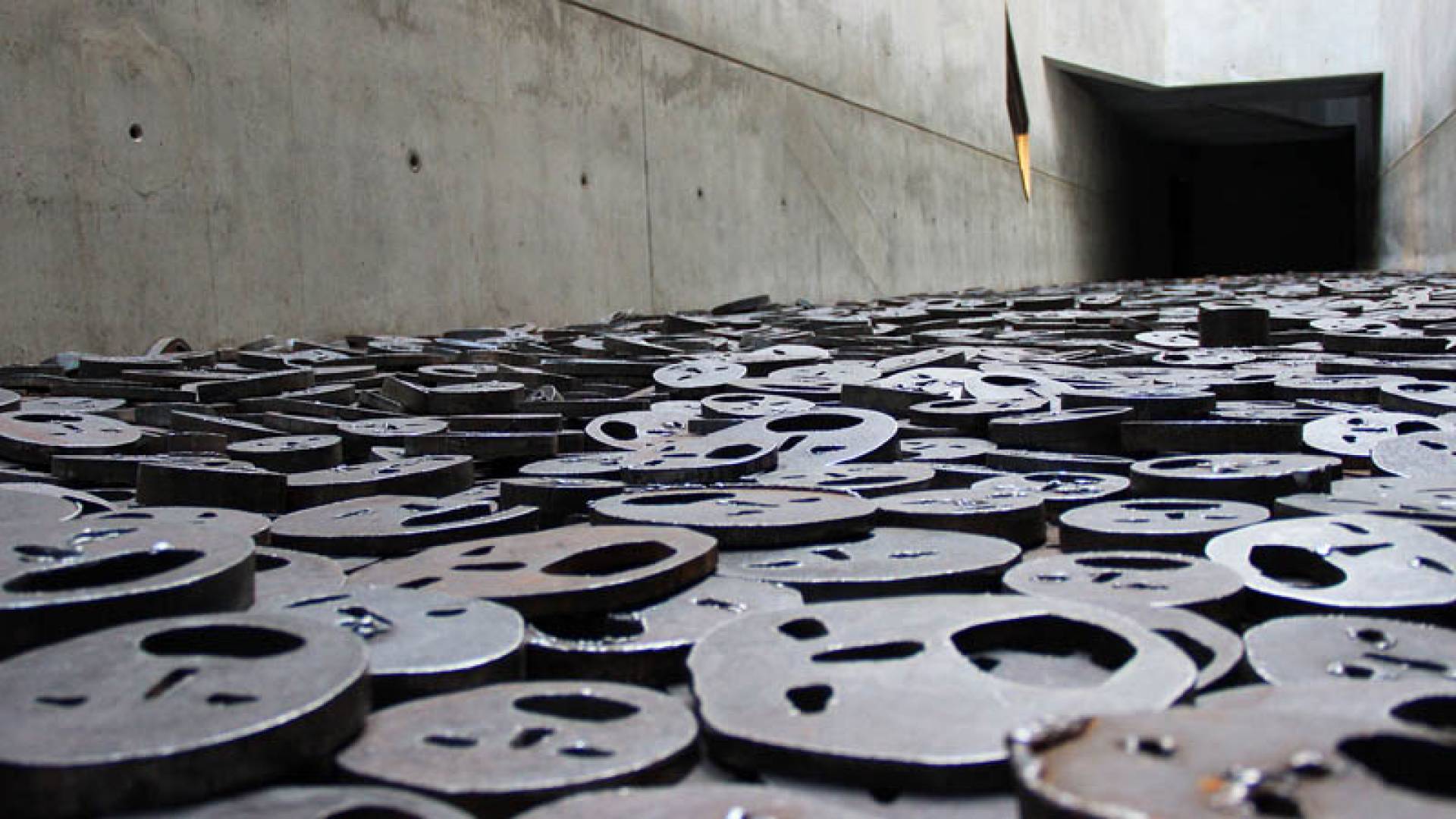 Una sinistra che nega se stessa ha il "dovere" di perdere: lezioni da Berlino