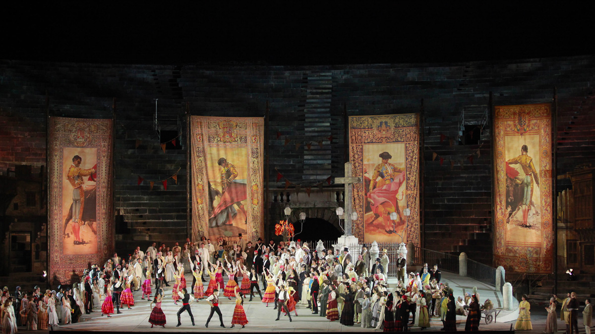 carmen-bizet-zeffirelli "La Carmen di Bizet" di Zeffirelli, questa sera alle 21.20 su Rai3