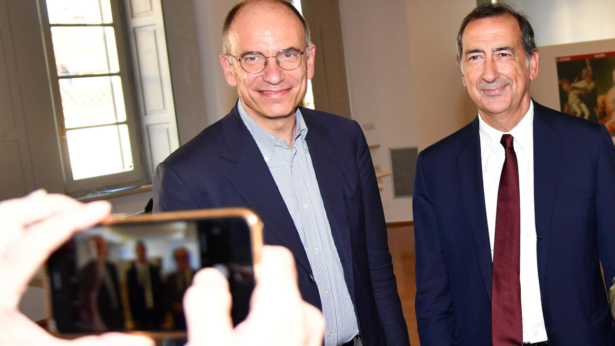 Ue: Letta,sovranisti potrebbero essere 2/o gruppo Parlamento Il sindaco di Milano Sala avverte Enrico Letta: "Hai un problema, perché il campo largo non esiste"