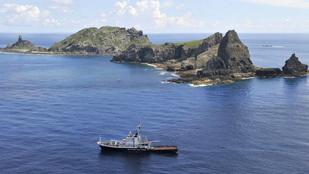Navi da guerra cinesi e russe al largo del Giappone: la protesta ufficiale di Tokyo