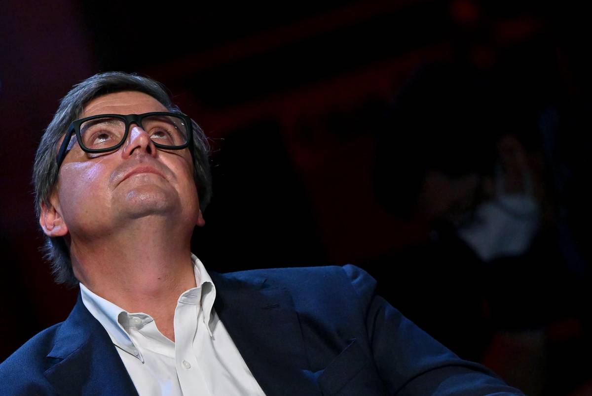 Calenda ne ha per tutti: "Meloni non ha una visione. Il Pd in Lombardia ha scelto il M5s, amen" Calenda ne ha per tutti: "Meloni non ha una visione. Il Pd in Lombardia ha scelto il M5s, amen"