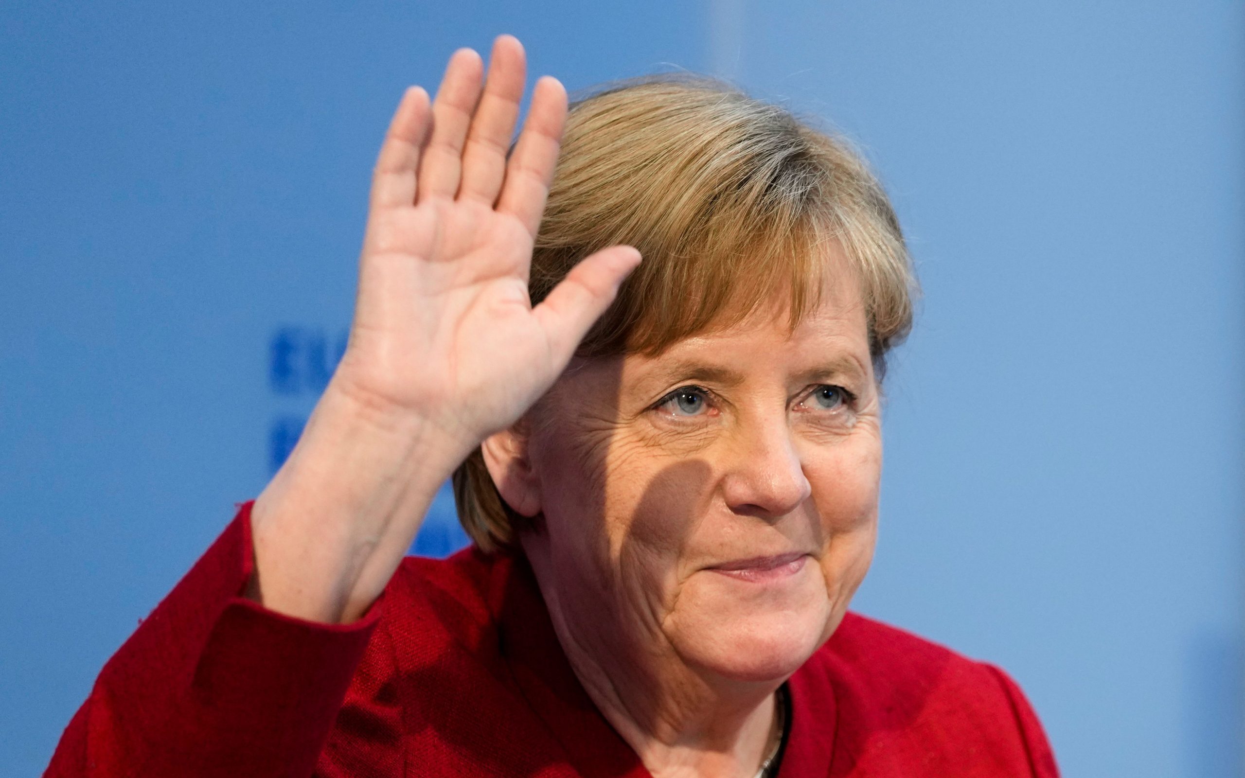 Ucraina, torna in pista l'ipotesi di Angela Merkel per mediare con Putin