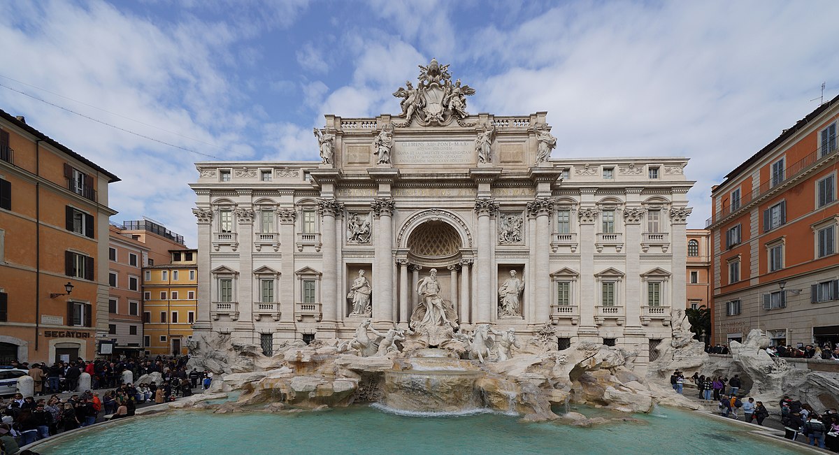 Roma, prende una moneta dalla Fontana di Trevi e viene condannato a 2 mesi e 20 giorni