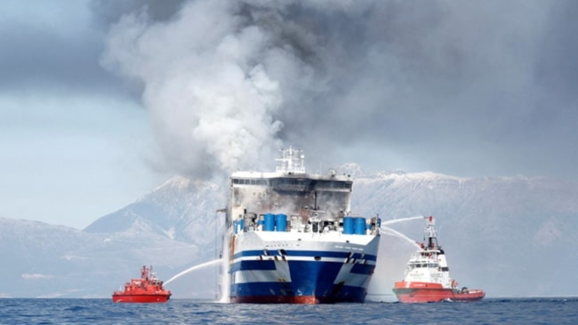 incendio-traghetto-svezia Svezia, incendio su un traghetto: a bordo ci sono 300 persone, evacuazione in corso