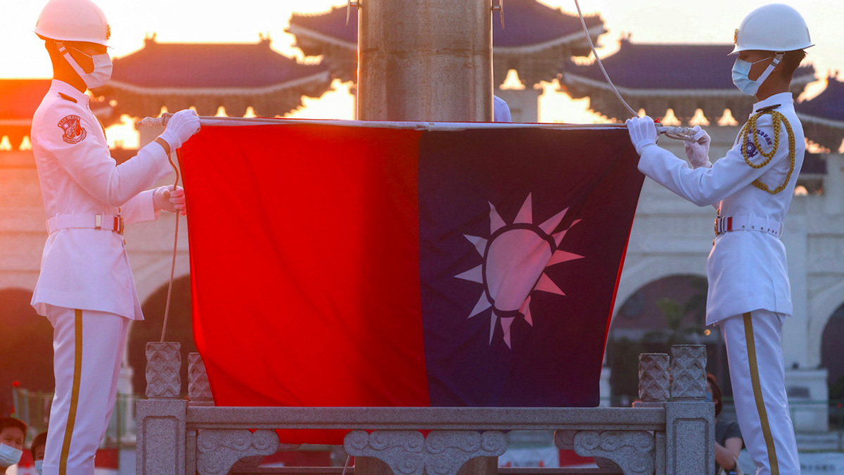 Taiwan, la Cina ha lanciato 11 missili balistici: 5 nella zona economica del Giappone