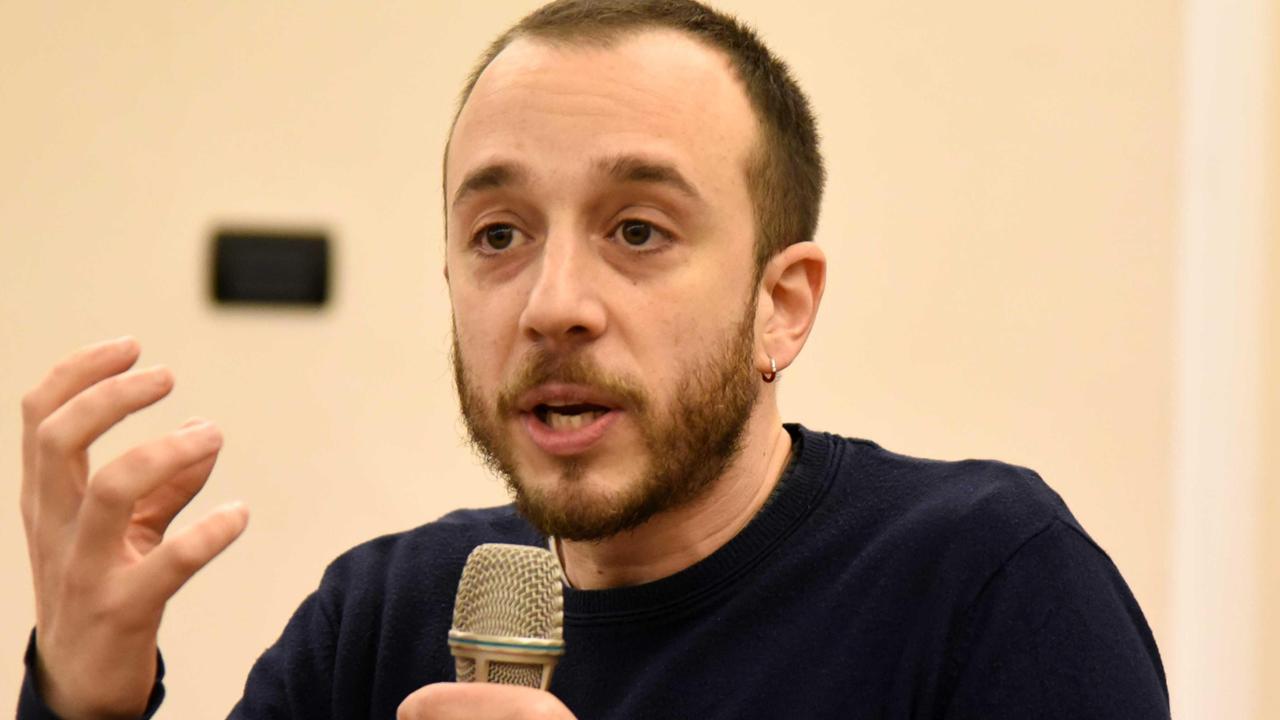 Il Pd accusa: "La destra criminalizza le donne che abortiscono e invita i no-vax ai convegni pro-vita"