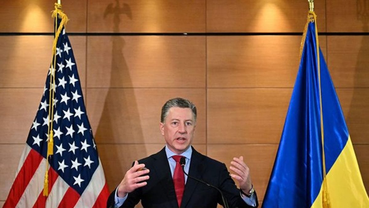 Soldi dalla Russia, l'ex ambasciatore americano: "Coinvolti anche FdI". Ma Meloni smentisce