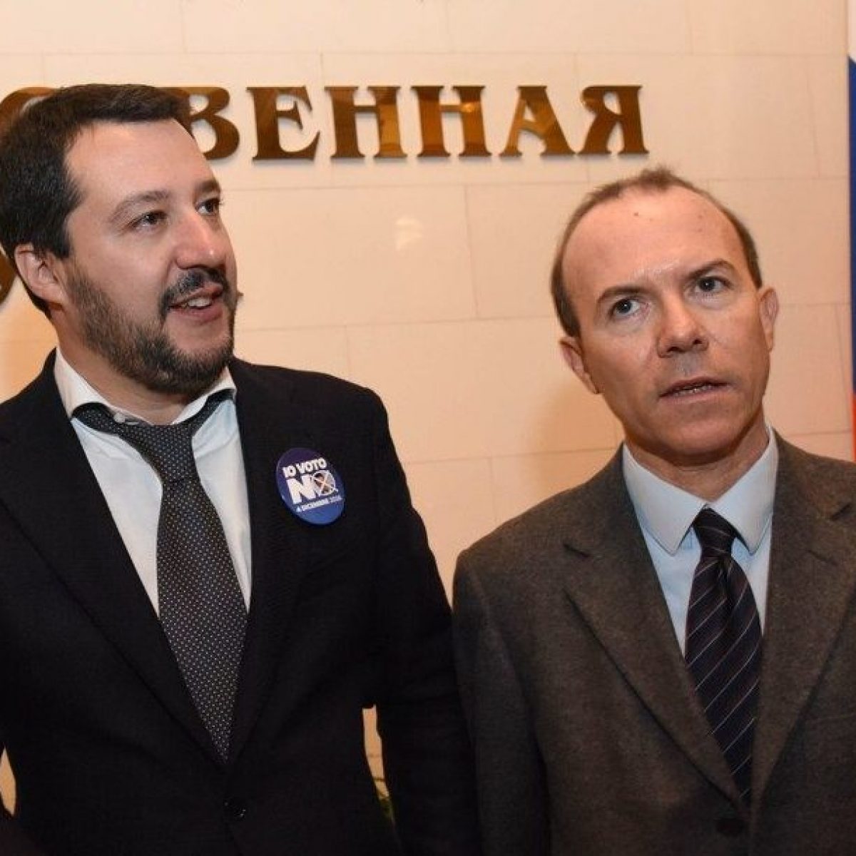 'Pupazzi prezzolati' pro-Putin, la coda di paglia di Salvini si allunga: "Se Draghi sa parli"