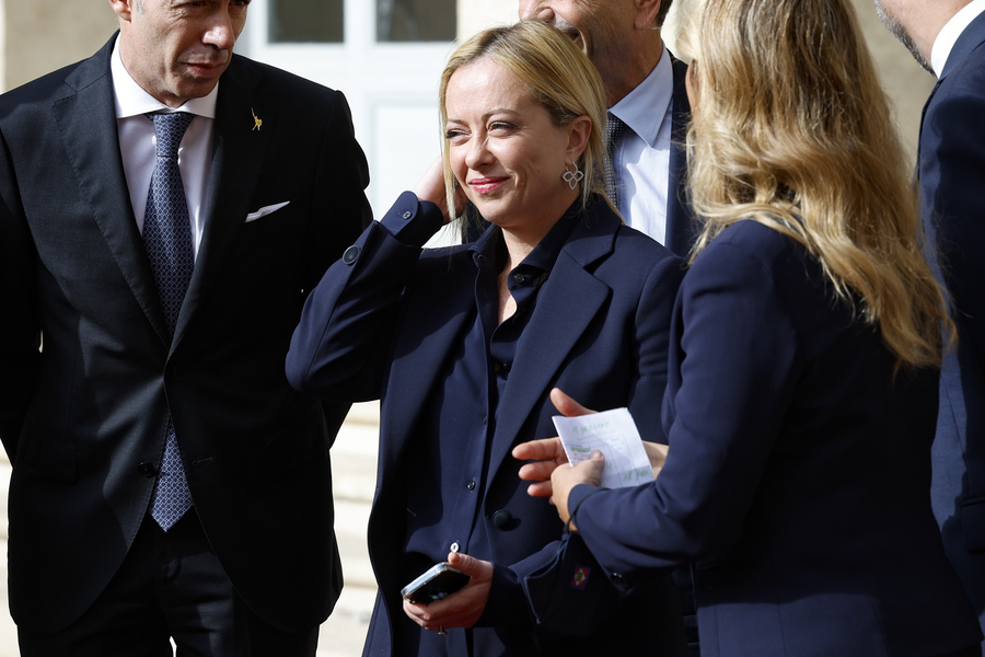 Political consultations for new government Oltre la retorica da Ventennio ecco cosa spetta al Governo Meloni: dal caro energia al tetto al prezzo del gas