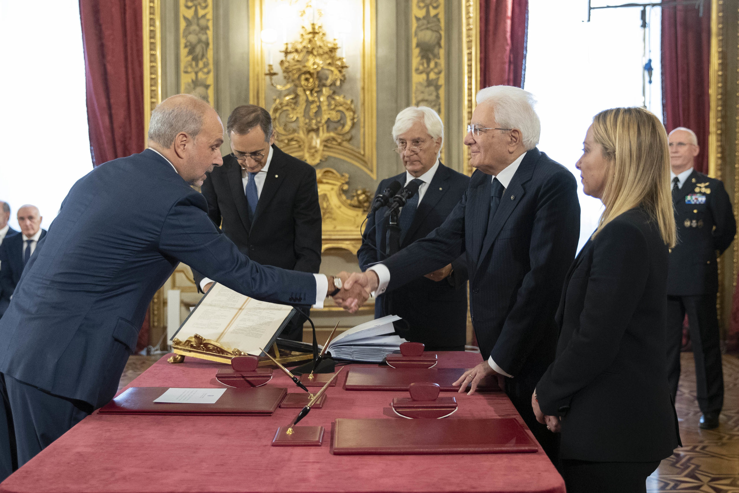 Covid, il ministro della Salute Schillaci: "Commissione utile per fare chiarezza" Covid, il ministro della Salute Schillaci: "Commissione utile per fare chiarezza"