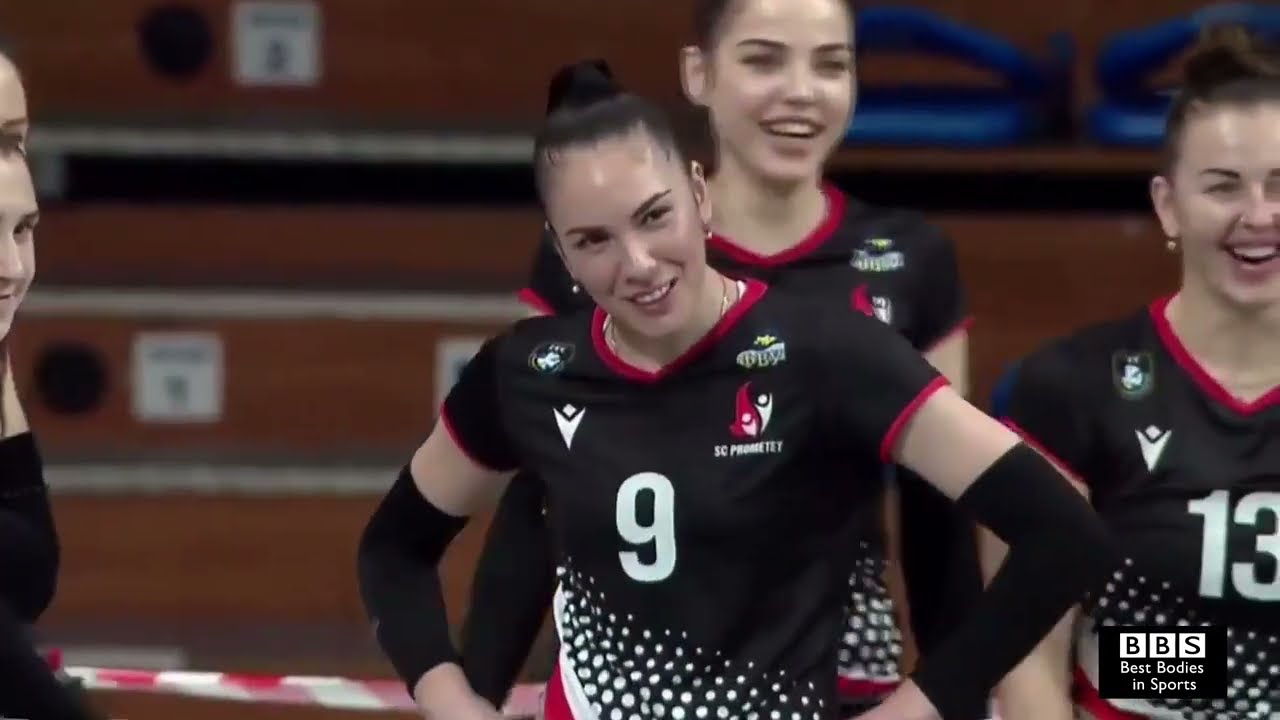 Yuliya-Gerasymonova Yuliya Gerasymonova, chi è la pallavolista ucraina diventata virale sui social per un balletto?