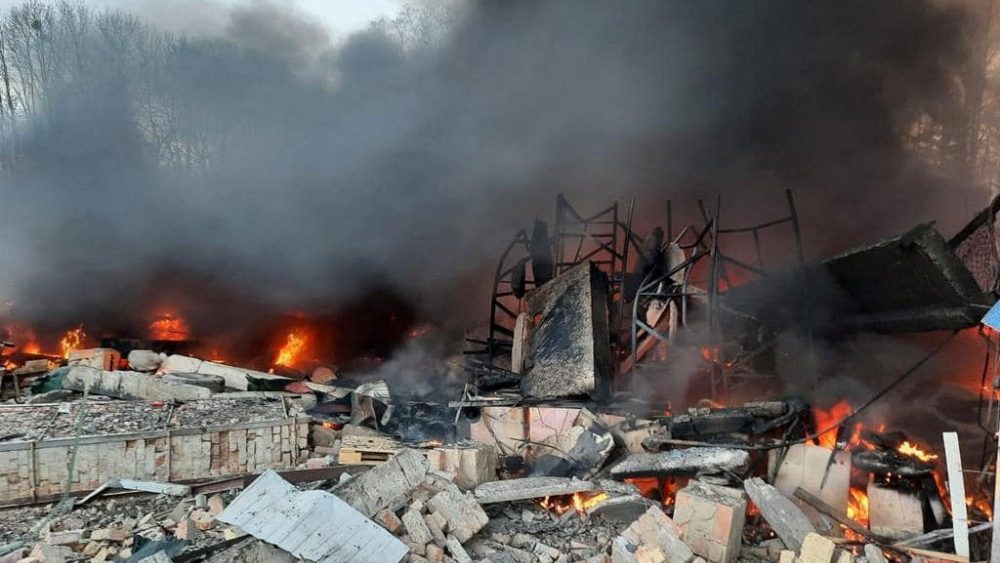bombe-kiev-ucraina Ucraina, attacchi anche su Leopoli, Odessa e Kharkiv: attivate le difese aeree