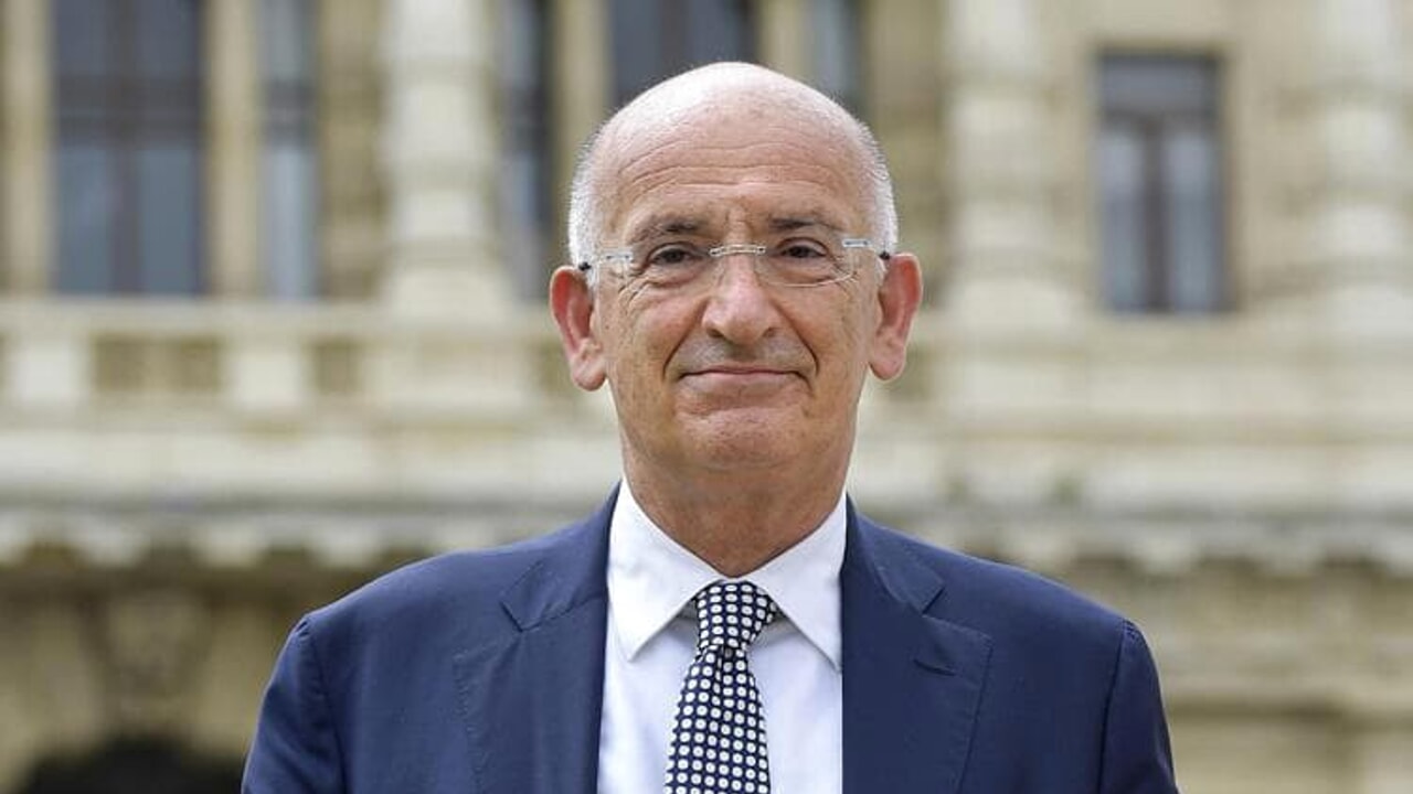 francesco paolo sisto 2-2 Sisto (FI): "Il «vaffa» di Berlusconi a La Russa non pregiudica la tenuta dell'alleanza"