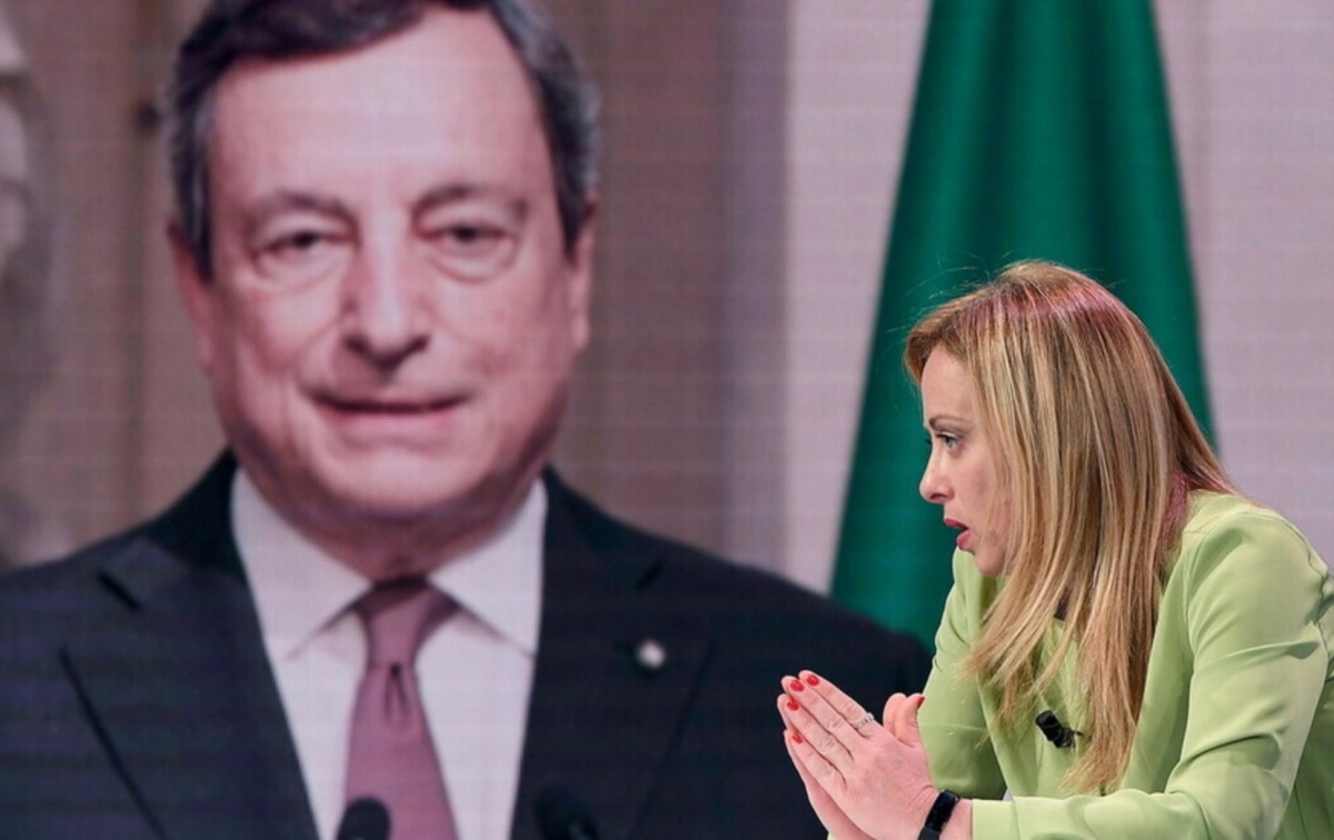 Sondaggi politici, Giorgia Meloni come Mario Draghi: ecco cosa pensano gli elettori Sondaggi politici, Giorgia Meloni come Mario Draghi: ecco cosa pensano gli elettori