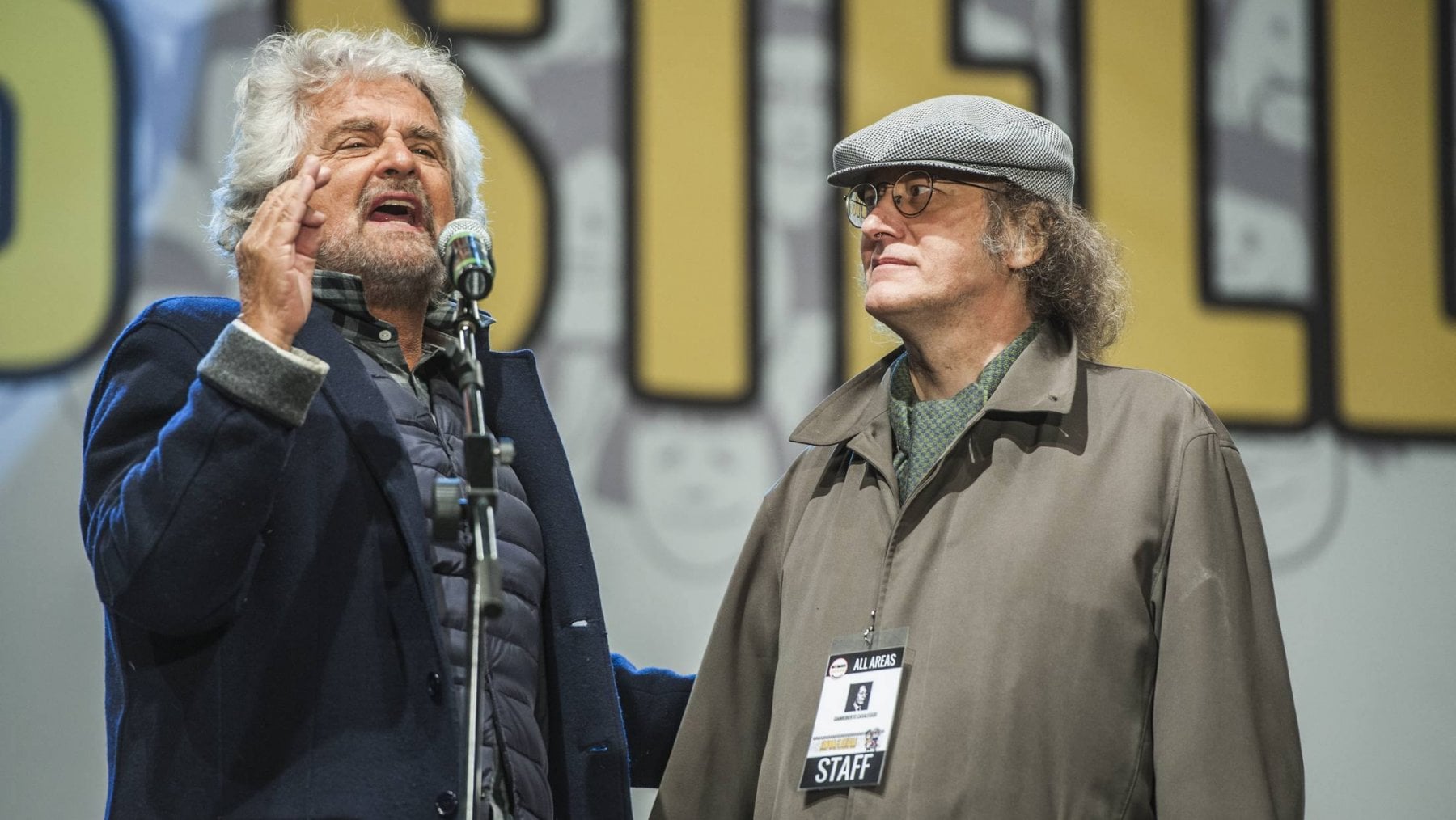grillo-casaleggio Il M5s festeggia i 13 anni: "Abbiamo dimostrato che si può fare politica pensando al bene comune"