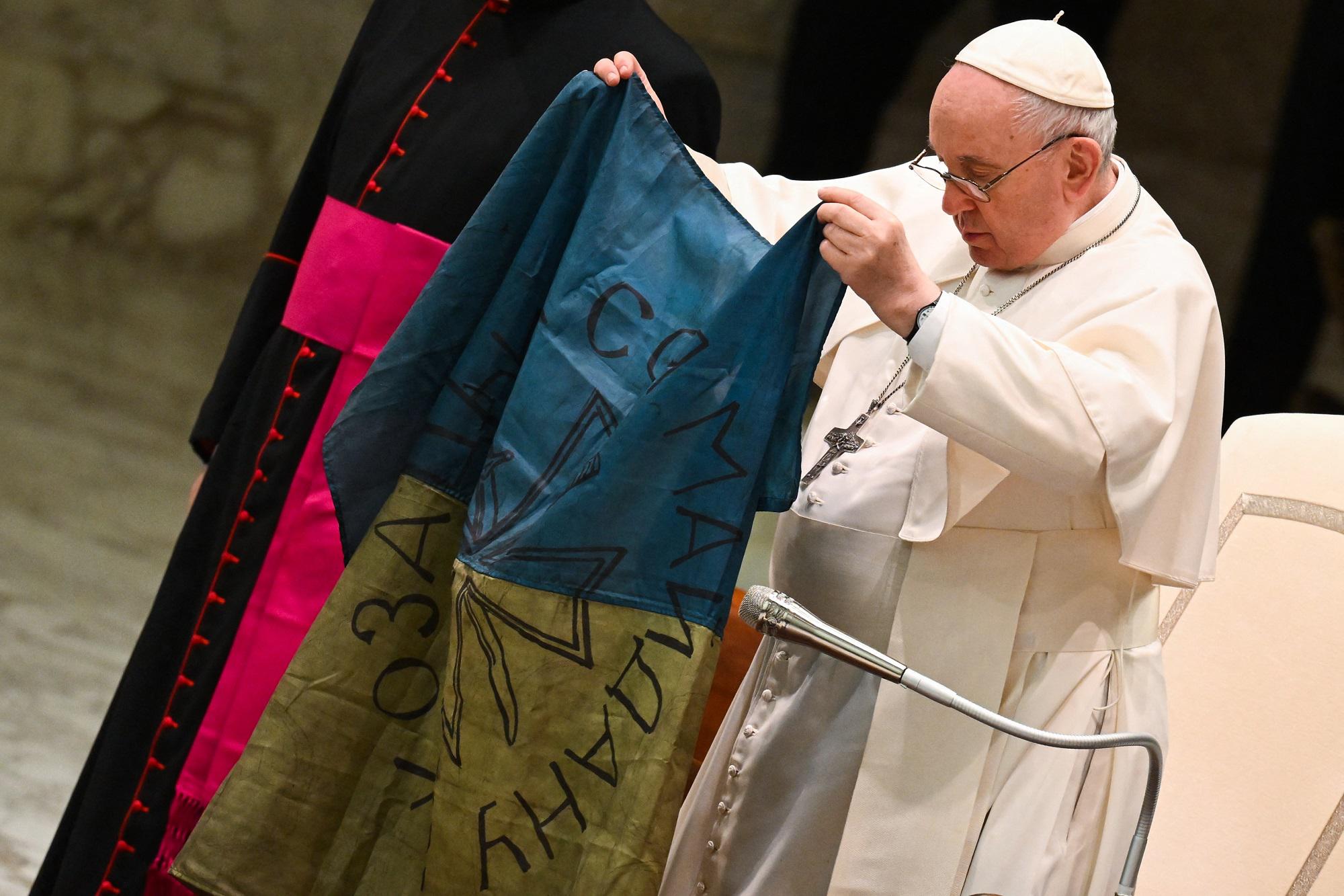 La preghiera di Papa Francesco: "Dio ci porti a una pace duratura in Ucraina"