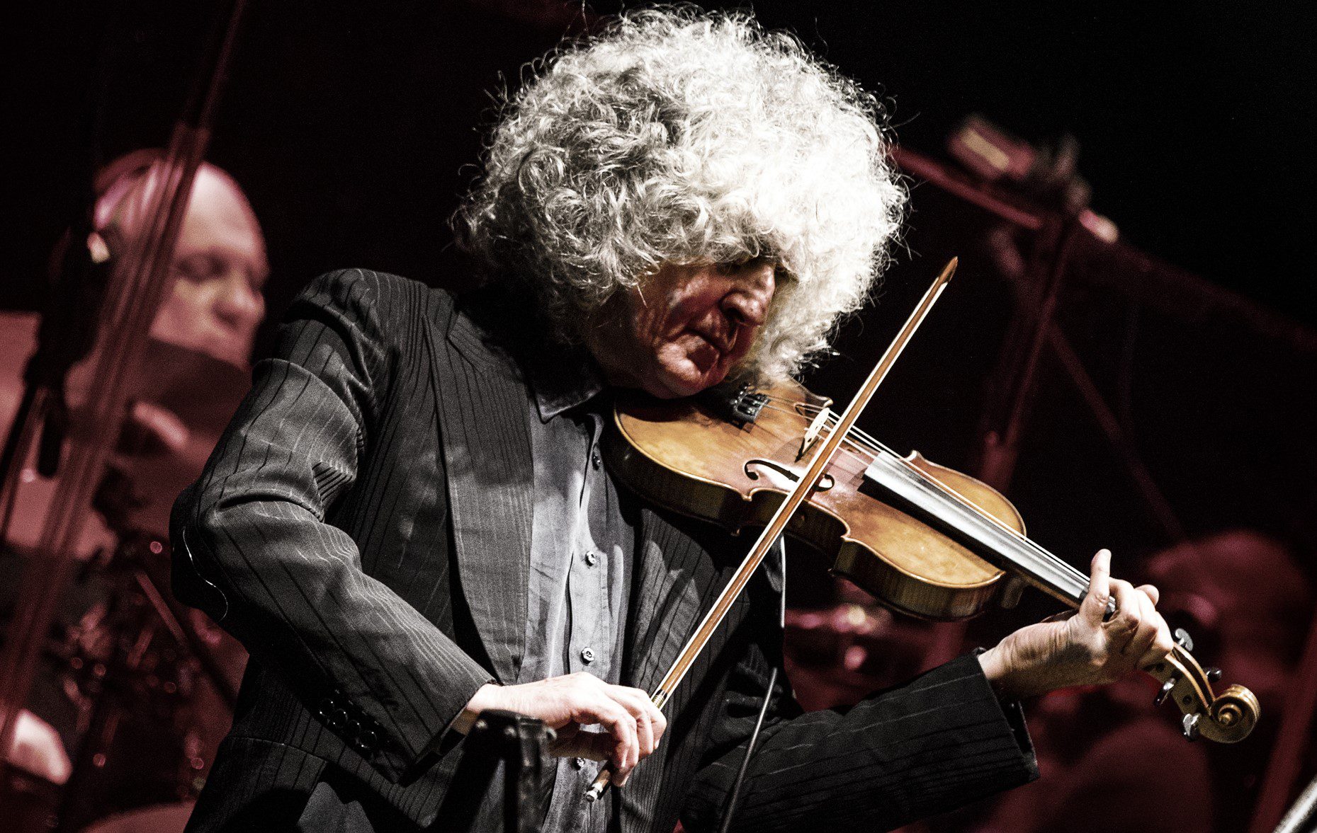 Chi è Angelo Branduardi, il 'menestrello' che canta storie dal sapore antico