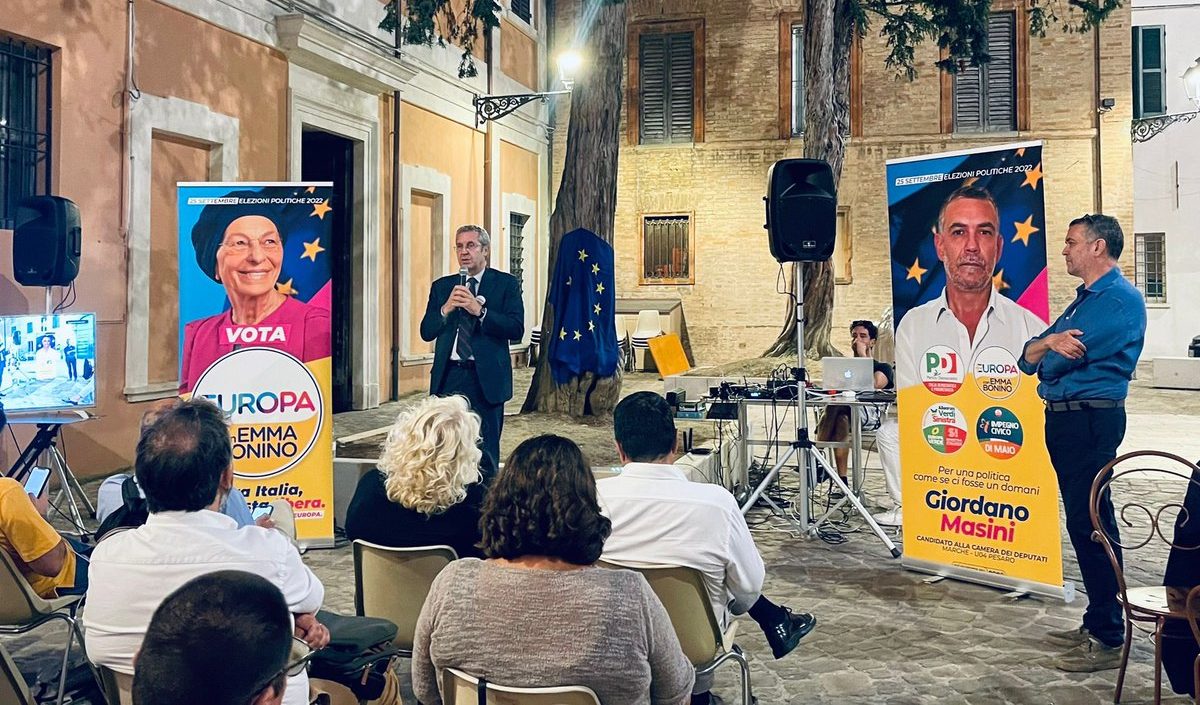 Rave, +Europa contro Meloni: "Norma arbitraria che colpisce chi vuole manifestare" Rave, +Europa contro Meloni: "Norma arbitraria che colpisce chi vuole manifestare"