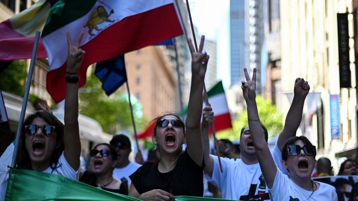 Iran, 508 persone uccise nelle proteste, tra loro anche 69 bambini: 18mila arrestati