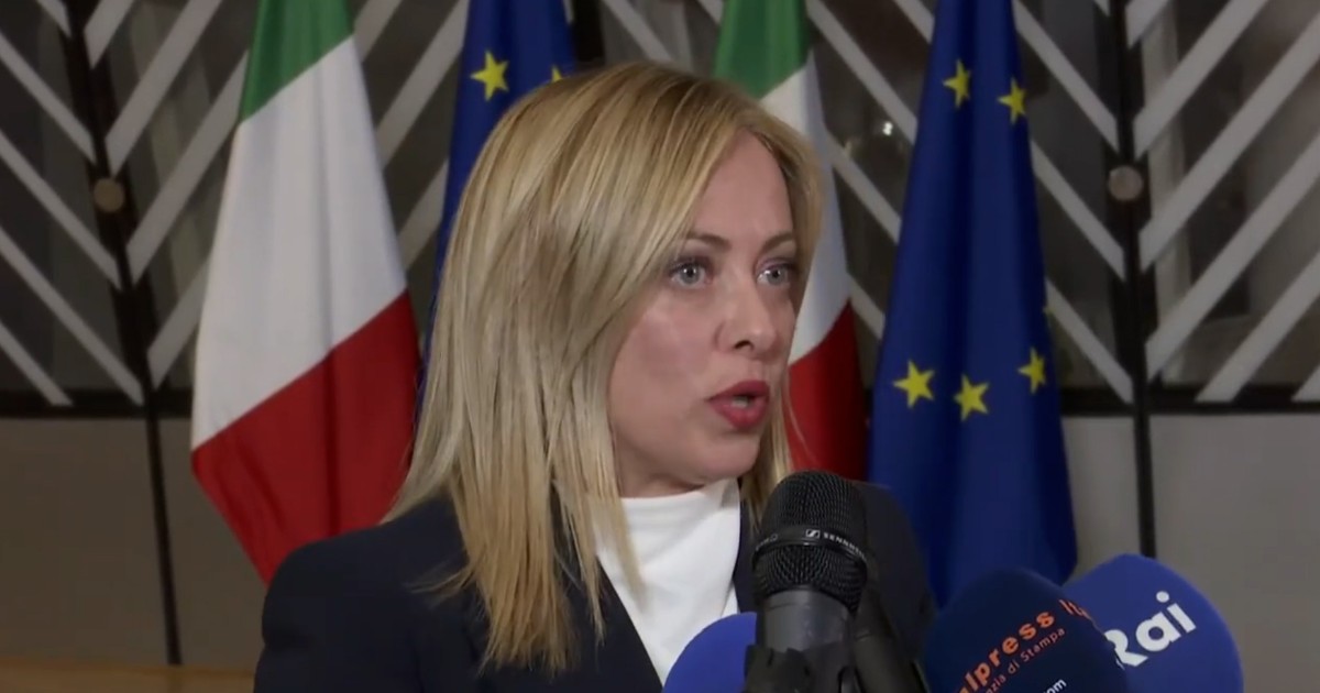 Governo Meloni, propaganda sui migranti e l'Ue incalza: "Salvare persone è un obbligo morale e legale" Governo Meloni, propaganda sui migranti e l'Ue incalza: "Salvare persone è un obbligo morale e legale"