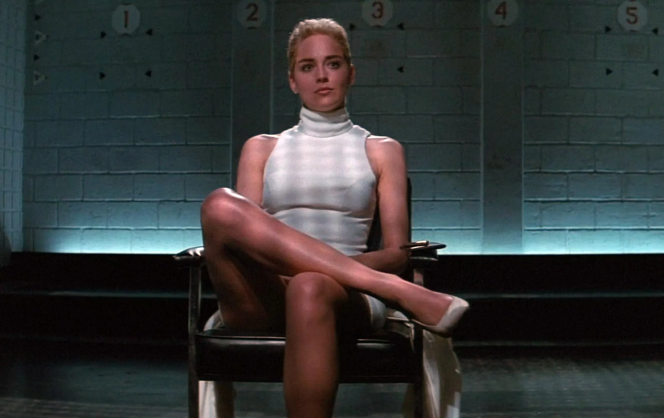 "Basic Instinct", questa sera alle 21.15 su Iris: la trama dello storico film con Sharon Stone