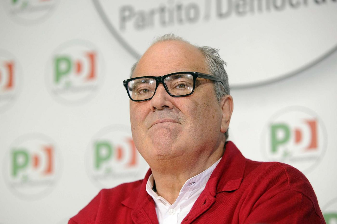 Bari, Bettini chiama il compromesso tra Pd e M5s: "Ritirino i propri candidati per una proposta unitaria"