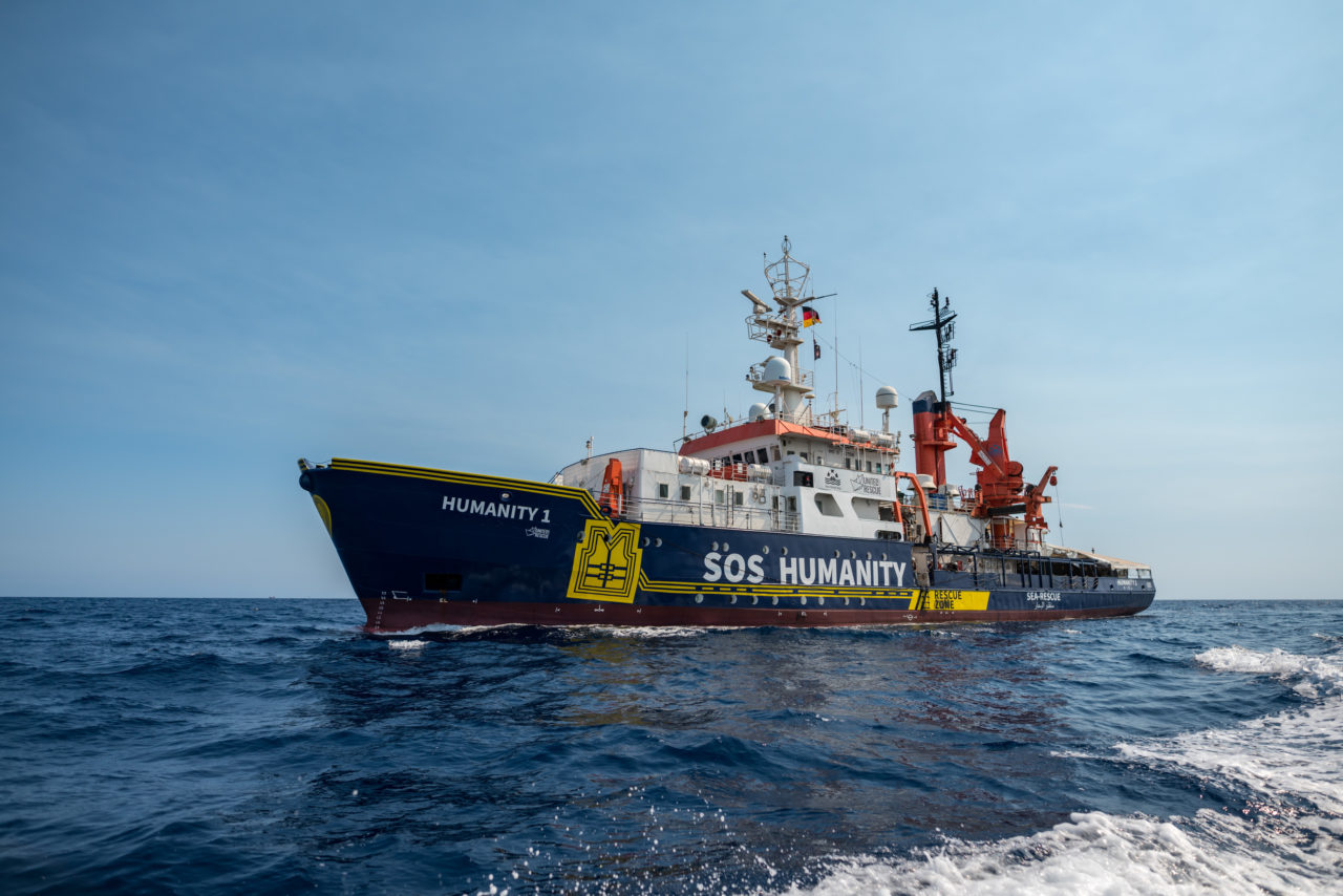 sos-humanity Migranti, il capo operazioni della Ong: "Governo abominevole, l'Ue faccia qualcosa"