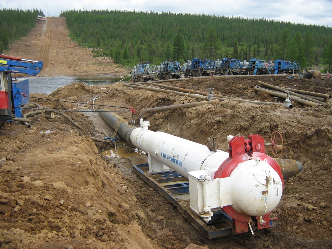 Mosca: "Abbiamo sventato un attacco ucraino contro un gasdotto verso la Turchia, arrestati dei traditori russi"