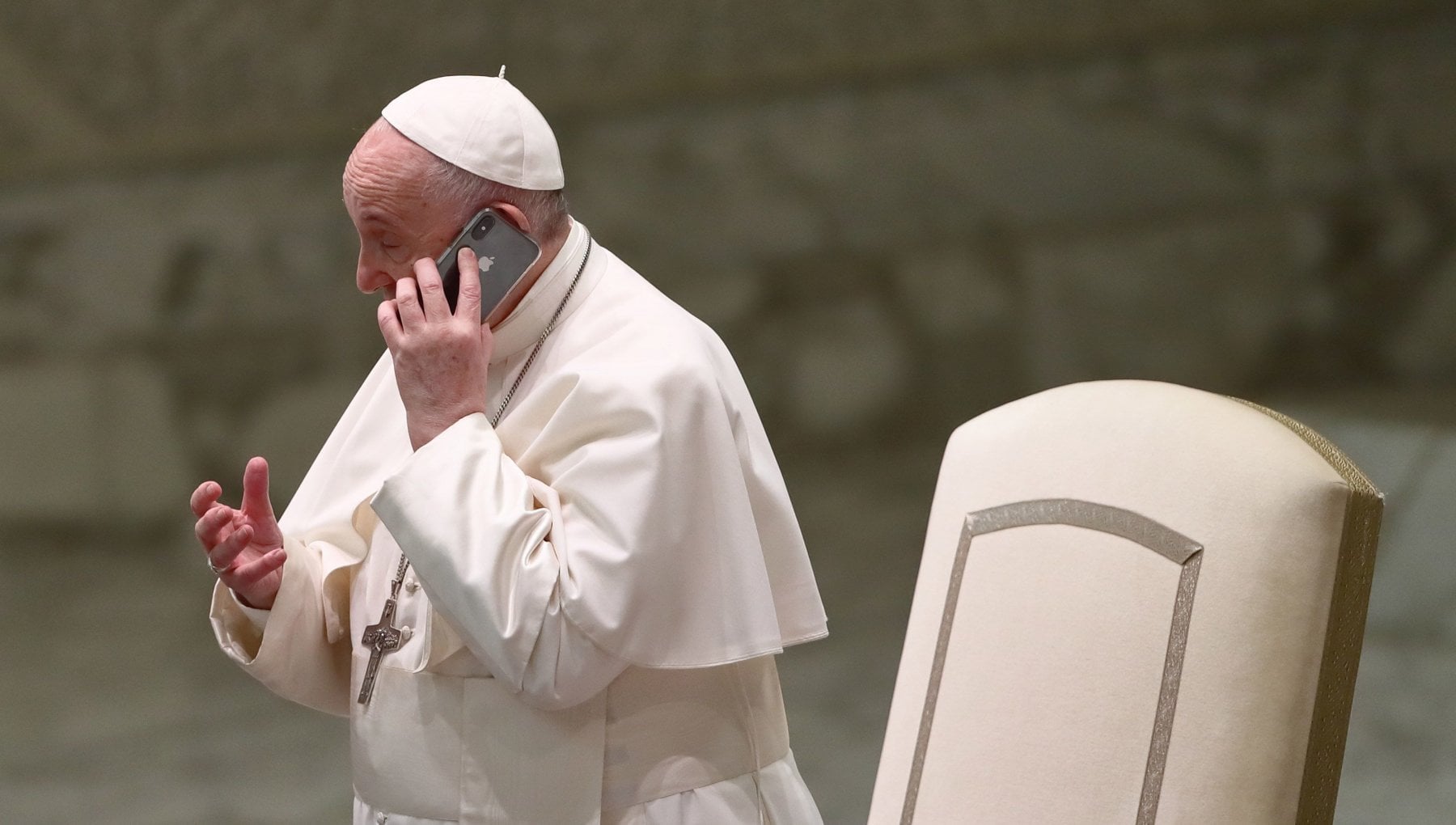 Ucraina, Papa Francesco: "Questa guerra è atroce, torturano anche i bambini"