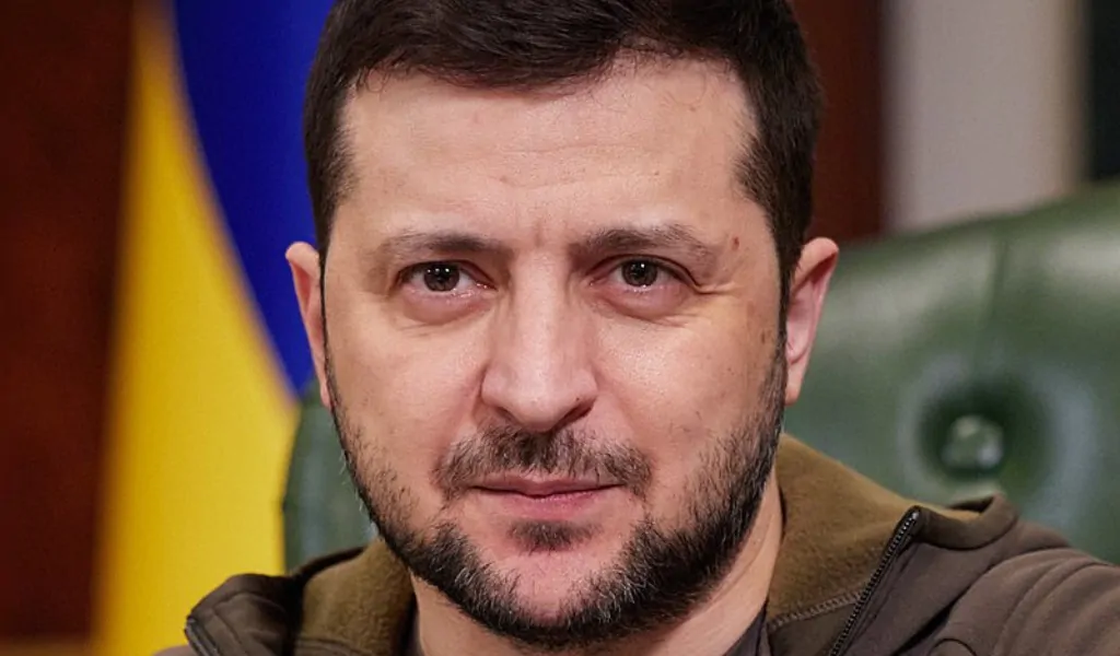 Zelensky: "La Russia sta già perdendo così tanti uomini che non troverà più soldati"