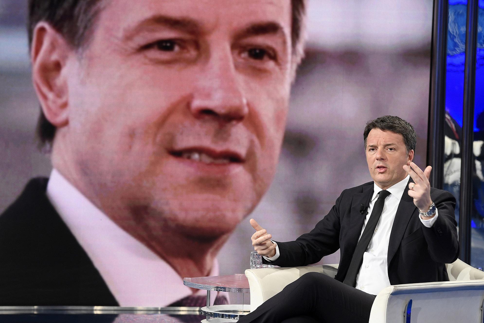 Matteo Renzi: "Io picchio a destra e a sinistra, ma il campo largo non è mai esistito. Conte? Una banderuola"