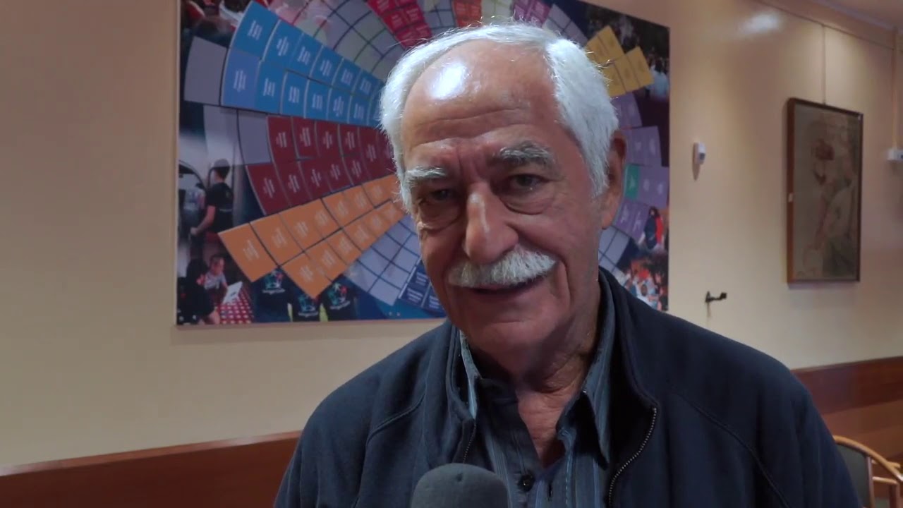 Don Carmelo e la saga siciliana: Filippo Anastasi racconta 'La mano del padrone' Don Carmelo e la saga siciliana: Filippo Anastasi racconta 'La mano del padrone'